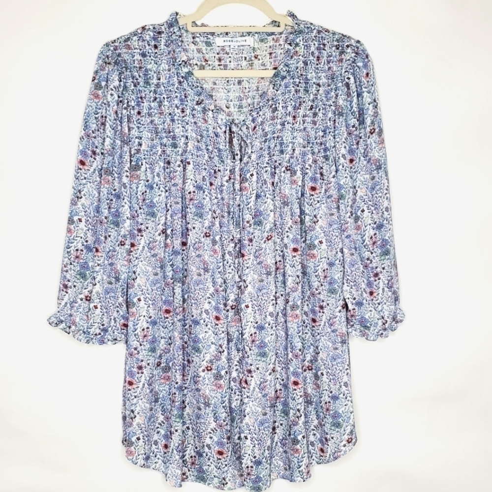 Rose‎ + Olive Smocked Floral Peasant Top Size 1X Tie Neck Button Front Blouse